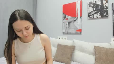 JuJu online show from February 19, 2026, 1:34 am