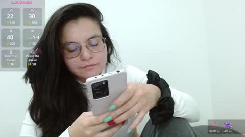 Tiny Caroline online show from February 11, 2025, 4:11 am