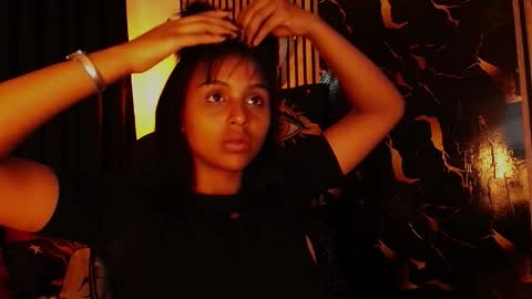 Snapshot of tiny_cherry chatting on May 20, 2026, 2:40 am Tiny online show from May 20, 2026, 2:40 am