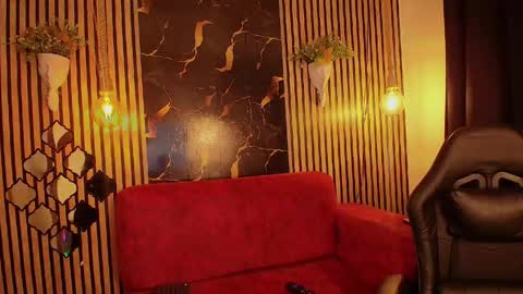 Snapshot of tiny_cherry chatting on June 9, 2026, 3:51 am Tiny online show from June 9, 2026, 3:51 am