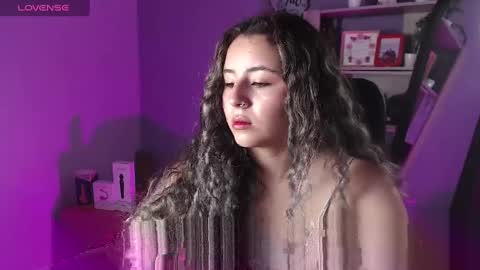 Snapshot of tiny_love_ chatting on March 8, 2025, 2:55 am tiny online show from March 8, 2025, 2:55 am