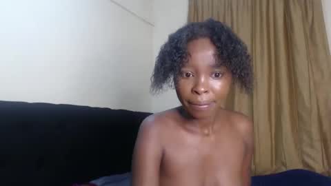 Snapshot of tiny_spoiler chatting on December 11, 2024, 1:26 am tiny_spoiler online show from December 11, 2024, 1:26 am