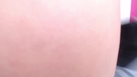 Snapshot of tiny_whore18 chatting on January 7, 2025, 8:10 pm tiny_whore18 online show from January 7, 2025, 8:10 pm