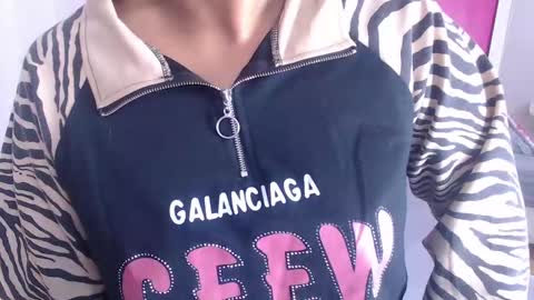 Snapshot of tiny_whore18 chatting on September 16, 2025, 3:24 pm tiny_whore18 online show from September 16, 2025, 3:24 pm