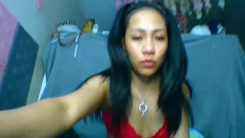 Snapshot of tinyasian911718 chatting on February 9, 2025, 7:41 pm Tinyasian911718 sweetinyasian instagram online show from February 9, 2025, 7:41 pm