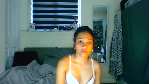 Snapshot of tinyasian911718 chatting on February 25, 2025, 2:00 pm Tinyasian911718 sweetinyasian instagram online show from February 25, 2025, 2:00 pm
