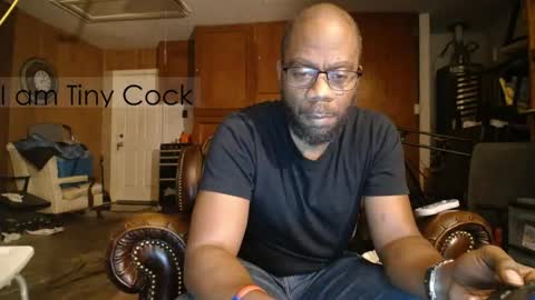 Snapshot of tinycock_1979 chatting on May 24, 2026, 11:48 am tinycock_1979 online show from May 24, 2026, 11:48 am