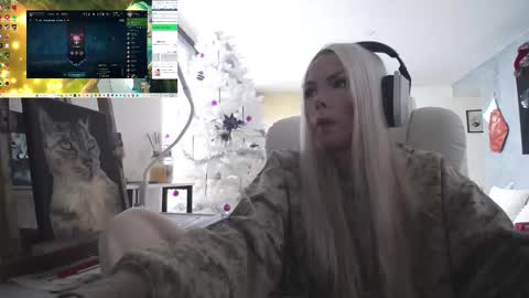 stage Kylie Sinner  brand CLITBAIT online show from January 6, 2026, 3:49 pm