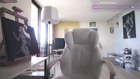 Snapshot of tinykylie chatting on June 22, 2026, 3:31 pm stage Kylie Sinner brand CLITBAIT online show from June 22, 2026, 3:31 pm