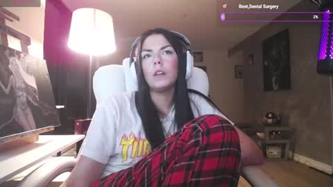 Snapshot of tinykylie chatting on June 23, 2026, 3:37 am stage Kylie Sinner brand CLITBAIT online show from June 23, 2026, 3:37 am