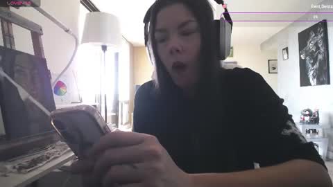 Snapshot of tinykylie chatting on July 13, 2026, 7:38 pm stage Kylie Sinner brand CLITBAIT online show from July 13, 2026, 7:38 pm