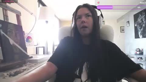 Snapshot of tinykylie chatting on July 20, 2026, 9:28 pm stage Kylie Sinner brand CLITBAIT online show from July 20, 2026, 9:28 pm