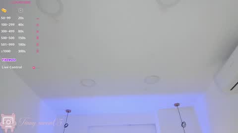 Snapshot of tinymoon_ chatting on December 7, 2024, 10:34 am Luna online show from December 7, 2024, 10:34 am