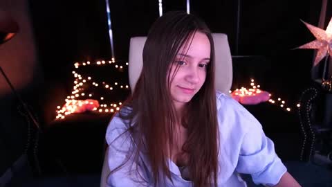 Snapshot of tinynataliee chatting on May 9, 2026, 7:35 am tinynataliee online show from May 9, 2026, 7:35 am