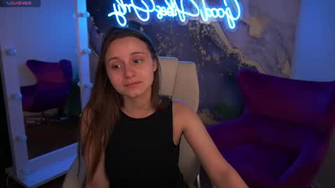 Snapshot of tinynataliee chatting on June 30, 2026, 8:21 pm tinynataliee online show from June 30, 2026, 8:21 pm