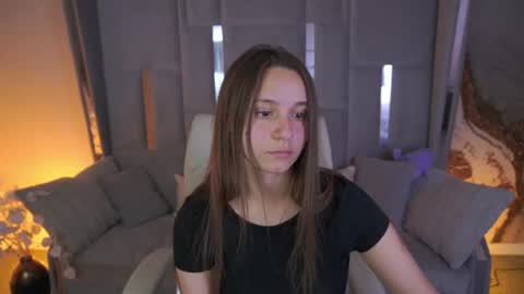 Snapshot of tinynataliee chatting on July 23, 2026, 7:45 pm tinynataliee online show from July 23, 2026, 7:45 pm
