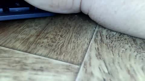 tinypecker6 online show from March 17, 2026, 8:01 pm