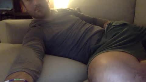 Snapshot of tiptop1088 chatting on December 19, 2025, 1:56 am tiptop1088 online show from December 19, 2025, 1:56 am