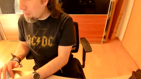 Snapshot of tirolerboy27 chatting on February 23, 2026, 12:46 pm Tirolerboy27 online show from February 23, 2026, 12:46 pm