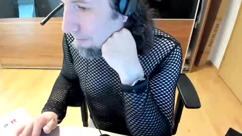 Snapshot of tirolerboy27 chatting on March 9, 2026, 12:31 pm Tirolerboy27 online show from March 9, 2026, 12:31 pm