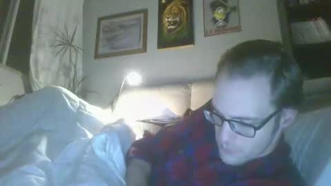 titlovercums online show from December 22, 2025, 6:43 am