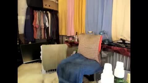 liebe es mich nackt vor der cam zu zeigen online show from October 11, 2025, 8:35 am