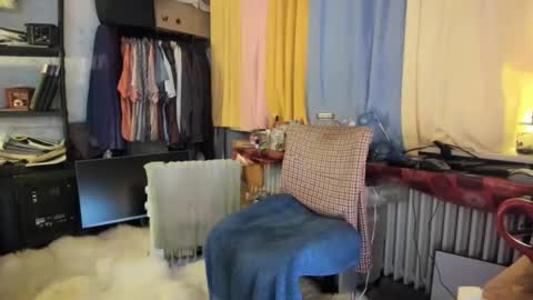 liebe es mich nackt vor der cam zu zeigen online show from November 8, 2025, 10:15 am