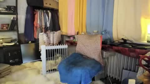 liebe es mich nackt vor der cam zu zeigen online show from April 23, 2026, 7:09 am