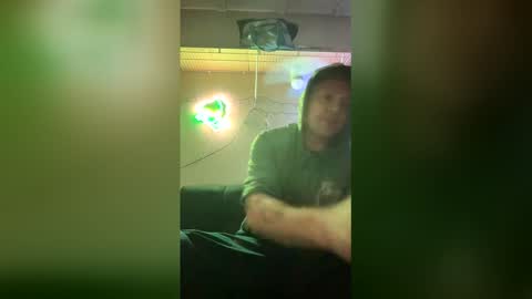 tittybabysgarden online show from April 3, 2026, 2:20 am