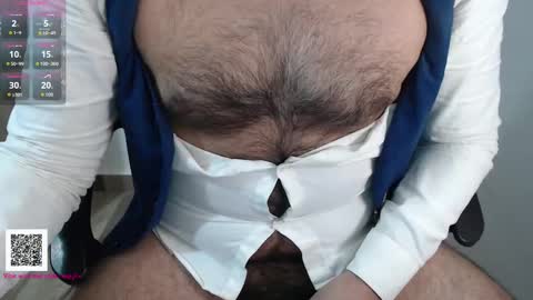 Leonel online show from November 10, 2025, 7:02 pm