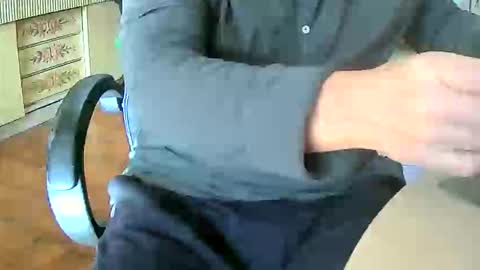 Tobiko online show from December 22, 2025, 1:30 pm