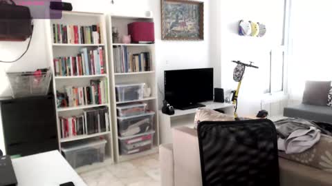 Snapshot of todd_dantes chatting on September 14, 2025, 5:28 am Todd online show from September 14, 2025, 5:28 am