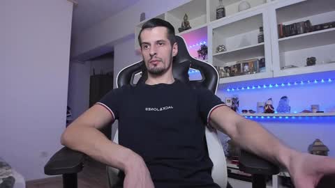 Snapshot of toddclaytonn chatting on January 22, 2025, 1:31 am Todd online show from January 22, 2025, 1:31 am