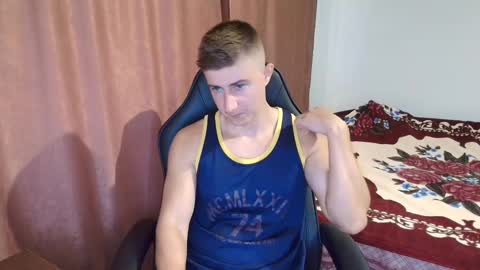 Snapshot of todhorny987 chatting on March 12, 2025, 5:57 am todhorny987 online show from March 12, 2025, 5:57 am