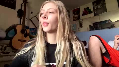 tohottohandletocoldtohold online show from March 15, 2026, 5:41 pm