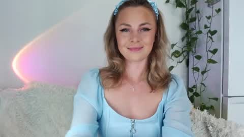 Snapshot of tokens_are_sexy chatting on June 18, 2026, 9:52 pm tokens_are_sexy online show from June 18, 2026, 9:52 pm