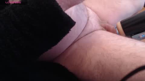 Snapshot of tokensnone chatting on January 6, 2026, 7:12 am tokensnone online show from January 6, 2026, 7:12 am