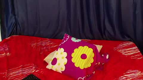 Snapshot of tokihoney chatting on August 4, 2026, 2:52 pm Adela y juan online show from August 4, 2026, 2:52 pm