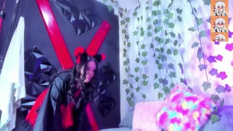 tokito mitsuri online show from October 31, 2025, 2:07 pm