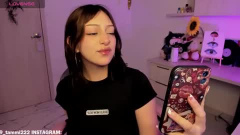 Snapshot of toky222 chatting on November 16, 2025, 5:02 am Tokyo online show from November 16, 2025, 5:02 am