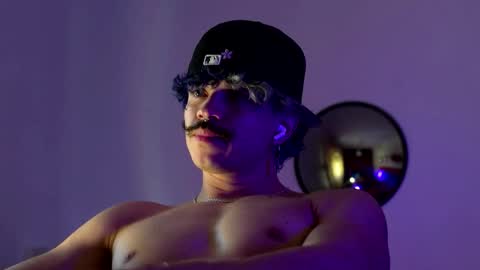 tokyo_oo online show from February 22, 2026, 1:31 pm