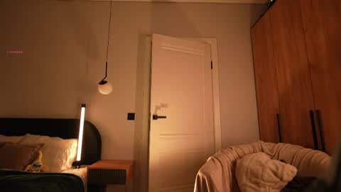 Snapshot of tollysage chatting on October 8, 2025, 2:31 am Sage. TG channel online show from October 8, 2025, 2:31 am