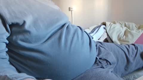 tolon408472 online show from March 16, 2026, 8:07 am