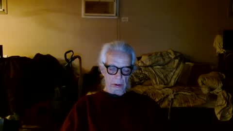tom112292014 online show from May 1, 2026, 12:59 am