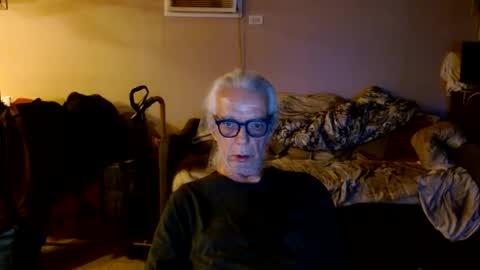 Snapshot of tom112292014 chatting on May 20, 2026, 3:02 am tom112292014 online show from May 20, 2026, 3:02 am
