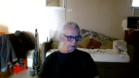 Snapshot of tom112292014 chatting on June 13, 2026, 7:12 pm tom112292014 online show from June 13, 2026, 7:12 pm
