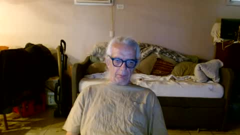 Snapshot of tom112292014 chatting on June 18, 2026, 5:39 pm tom112292014 online show from June 18, 2026, 5:39 pm