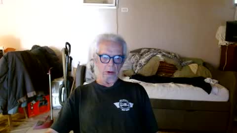 Snapshot of tom112292014 chatting on June 29, 2026, 3:45 pm tom112292014 online show from June 29, 2026, 3:45 pm