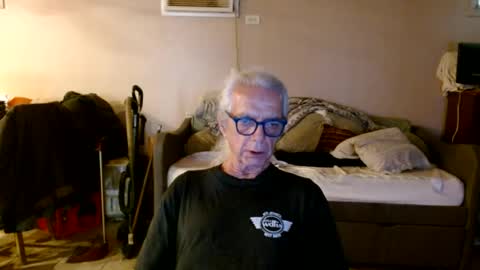 Snapshot of tom112292014 chatting on July 1, 2026, 3:34 pm tom112292014 online show from July 1, 2026, 3:34 pm