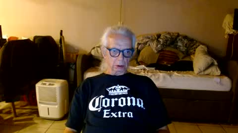 Snapshot of tom112292014 chatting on July 6, 2026, 3:03 pm tom112292014 online show from July 6, 2026, 3:03 pm